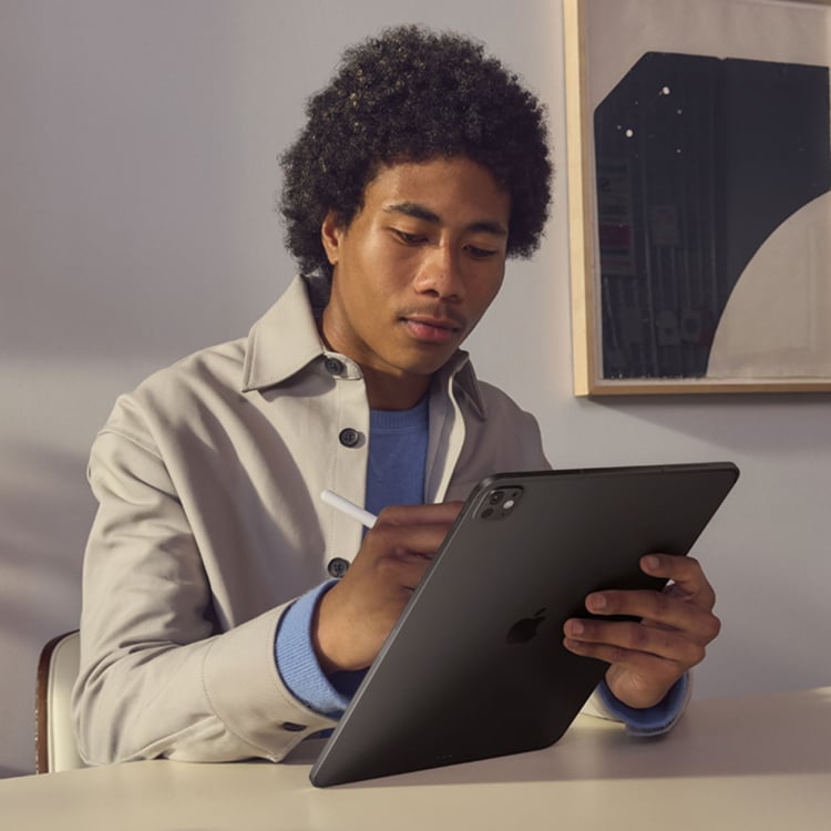 11-inch iPad Pro (M5) Wi-Fi 2TB - Space Black