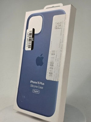 iPhone 15 Plus Silicone Case with MagSafe - Light Blue