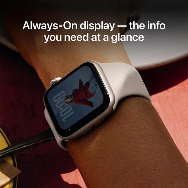 Apple Watch SE 3 GPS 44mm Starlight Aluminum Case with Starlight Sport Band - S/M