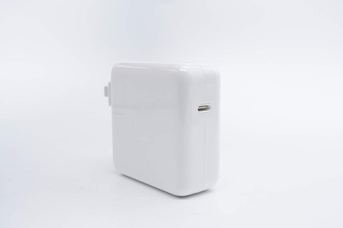 70W USB-C Power Adapter