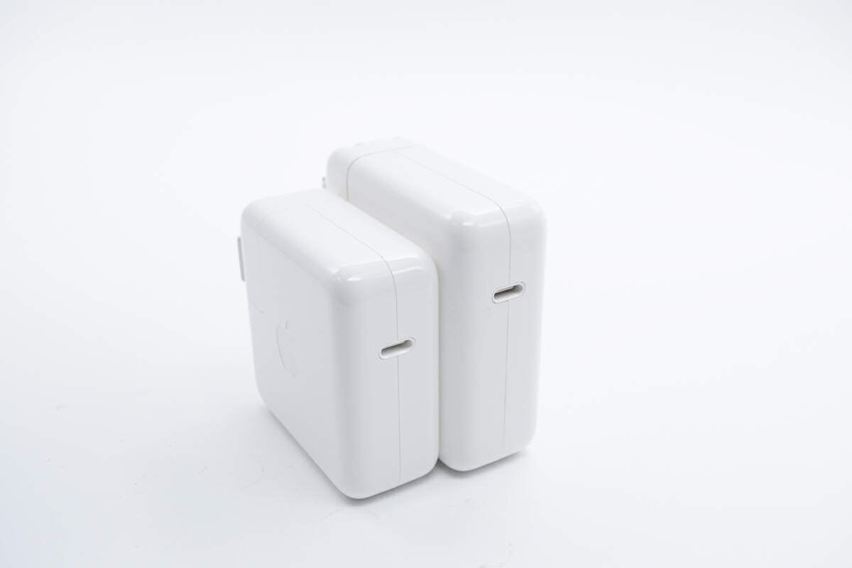 Apple 70W USB-C Power Adapter