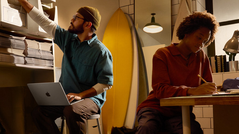 Apple MacBook Air M4 lifestyle at work