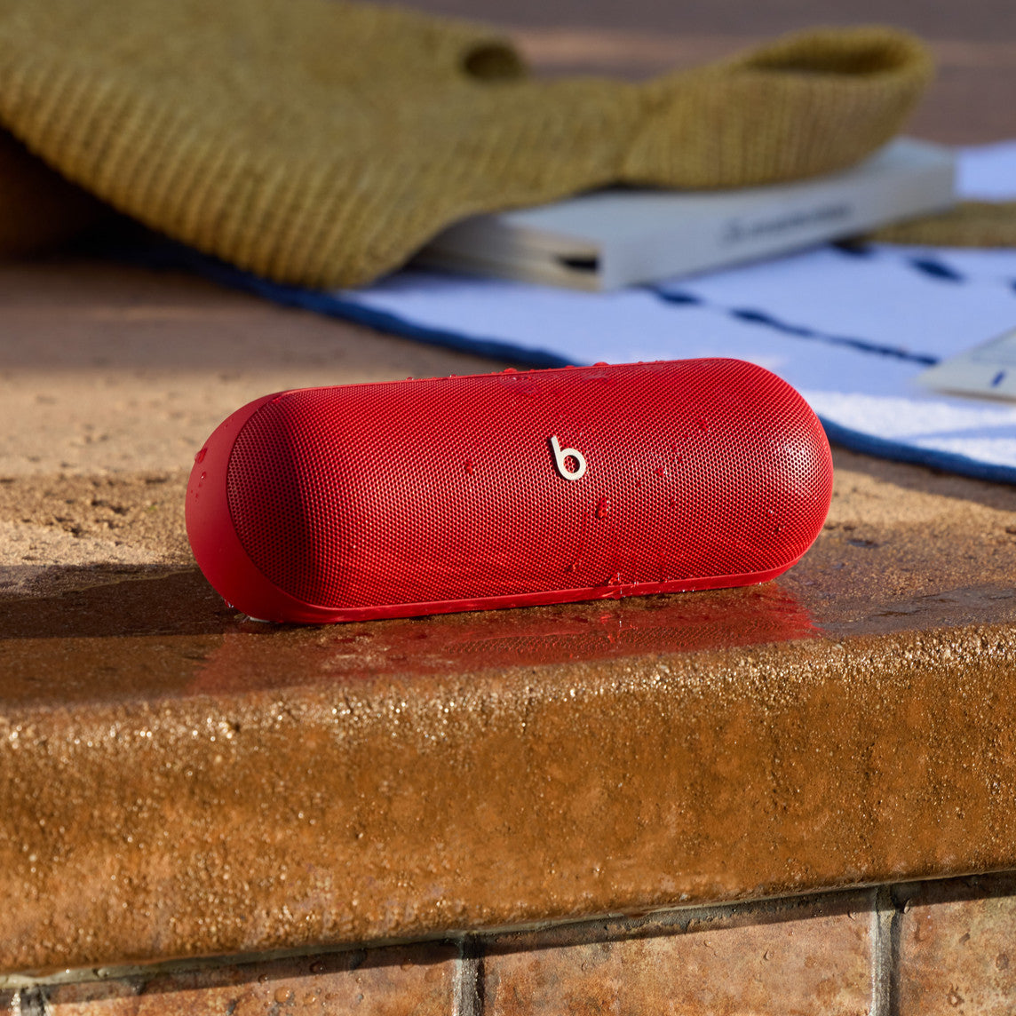 Beats Pill - Statement Red