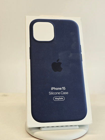 iPhone 15 Pro Silicone Case - Storm Blue