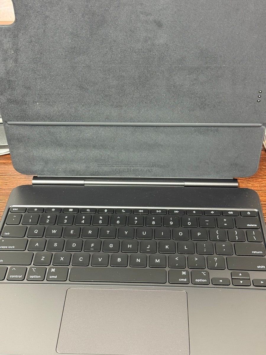 iPad Magic Keyboard 13-inch - Black