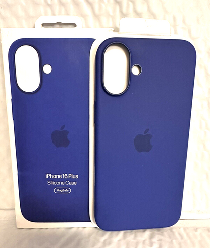 iPhone 16 Silicone Case with MagSafe - Ultramarine